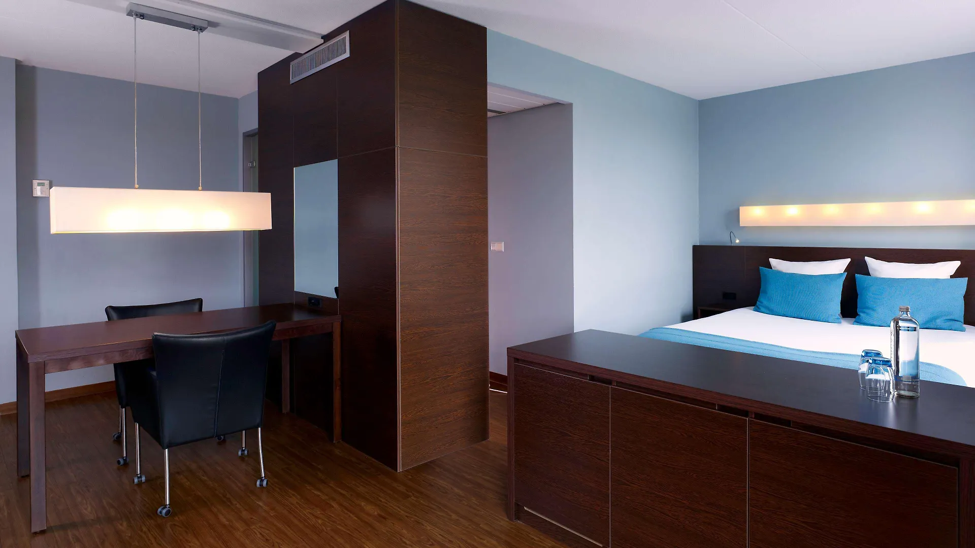 Park Plaza Amsterdam Airport Hotel Lijnden 4*,  Hollandia