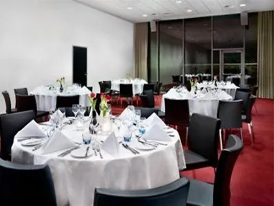 ****  Park Plaza Amsterdam Airport Hotel Lijnden Hollandia